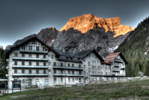 Hotels Built on Crystal Alpine Peaks