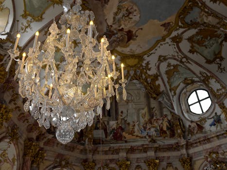 Hotels With Crystal Dome Presidential Suites